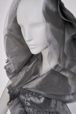 A fine and rare Junya Watanabe/Comme des Gar&ccedil;ons metallic grey 'lantern' dress, 'Techno Couture' collection, Autumn-Winter 2000-01 - 12