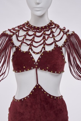 An oxblood suede dress, 1970s - 5