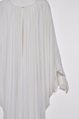 A Yuki draped white jersey dress, circa 1974 - 6