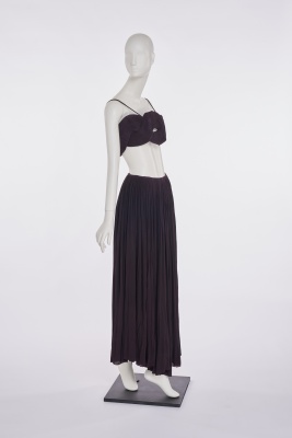A Madame Gr&egrave;s haute couture aubergine silk jersey ensemble, circa 1973 - 2