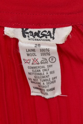 A pair of Kansai Yamamoto red wool trousers, late 1980s - 11