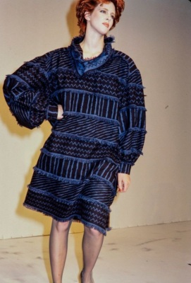 A pair of Issey Miyake black and blue wool trousers, Autumn-Winter 1982-83 - 2