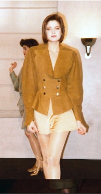 An Azzedine Alaia double-breasted oxblood leather jacket, Autumn-Winter 1985-86 - 2