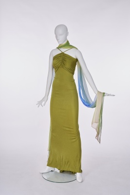 A Giorgio di Sant Angelo green stretch jersey evening gown and stole late 1980s - 2