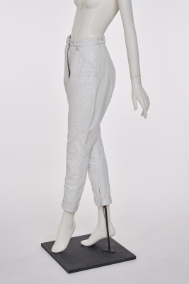 A Pair of Herm&egrave;s white ostrich leather jodhpurs, 1980s - 3