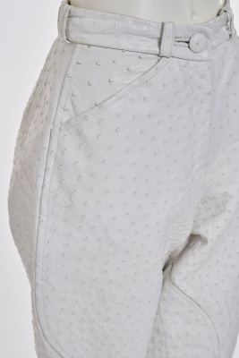A Pair of Herm&egrave;s white ostrich leather jodhpurs, 1980s - 5