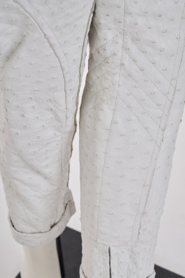 A Pair of Herm&egrave;s white ostrich leather jodhpurs, 1980s - 6