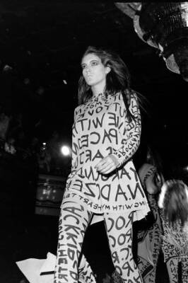 A pair of Stephen Sprouse blue and black printed nylon leggings, Autumn-Winter 1984-85 - 2