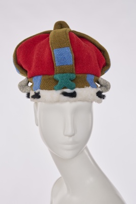 A Vivienne Westwood wool and faux ermine crown, 'Harris Tweed' collection, Autumn-Winter 1987-88 - 3