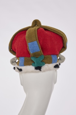 A Vivienne Westwood wool and faux ermine crown, 'Harris Tweed' collection, Autumn-Winter 1987-88 - 4