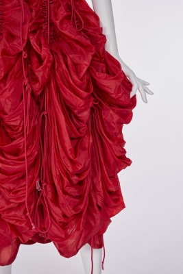 A Norma Kamali red nylon parachute ensemble, circa 1977 - 6