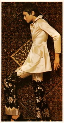 An Ossie Clark/Celia Birtwell satin 'Lamborghini' suit, 1968 - 4
