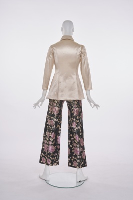 An Ossie Clark/Celia Birtwell satin 'Lamborghini' suit, 1968 - 6