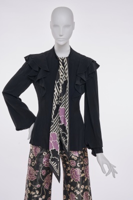 An Ossie Clark/Celia Birtwell satin 'Lamborghini' suit, 1968 - 11