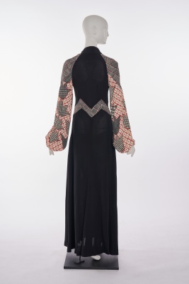 An Ossie Clark/Celia Birtwell printed moss cr&ecirc;pe maxi dress, 1970s - 3