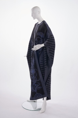 A John Bates black wool djellaba, 1976 - 3