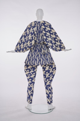 An Alice Pollock printed calico ensemble, early 1970s - 4