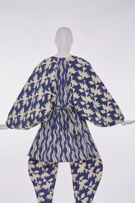 An Alice Pollock printed calico ensemble, early 1970s - 5