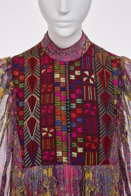 A Thea Porter printed chiffon dress, circa 1970 - 5