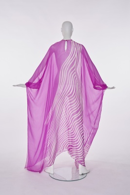 A Halston printed magenta and white batik effect chiffon caftan, circa 1975 - 4