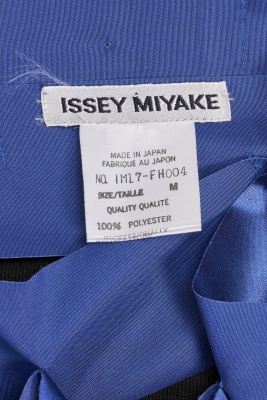 An Issey Miyake blue satin ribbon dress, Spring-Summer 1991 - 8