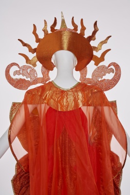 A rare and elaborate Kaisik Wong orange jumpsuit ensemble, 1970s - 10