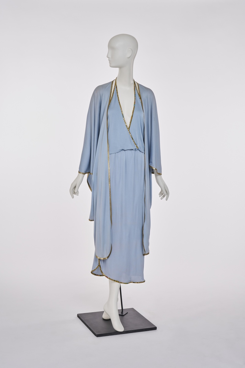 A Kaisik Wong blue jersey ensemble, 1970s