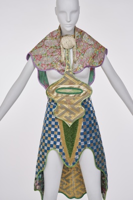 A rare Kaisik Wong orientalist ensemble, 1970s - 4