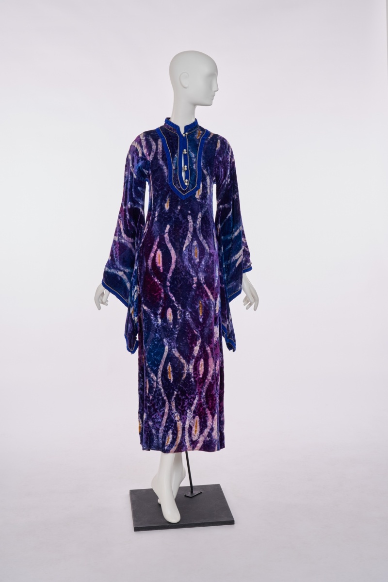 A Thea Porter printed crushed velvet jillayeh, circa 1969