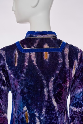 A Thea Porter printed crushed velvet jillayeh, circa 1969 - 9