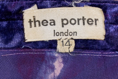A Thea Porter printed crushed velvet jillayeh, circa 1969 - 11