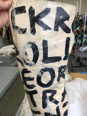 A pair of rare Stephen Sprouse graffiti-painted patent boots, late 1980s-early 1990s - 17