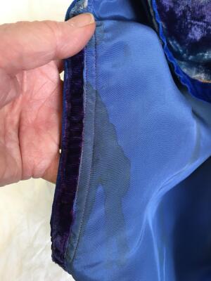 A Thea Porter printed crushed velvet jillayeh, circa 1969 - 16