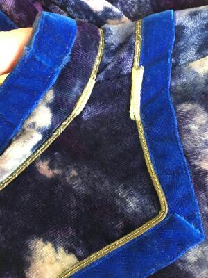 A Thea Porter printed crushed velvet jillayeh, circa 1969 - 19
