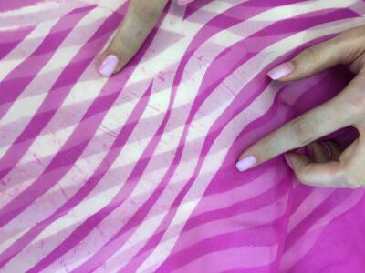 A Halston printed magenta and white batik effect chiffon caftan, circa 1975 - 20