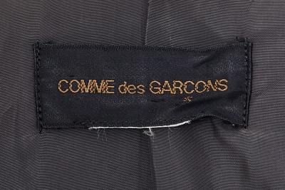 A Comme des Gar&ccedil;ons satin and cotton jacket, 'Dots, Polyester Pleats' collection, Autumn-Winter 1985-86 - 9