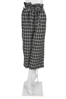 A Comme des Gar&ccedil;ons black and white plaid rayon ensemble, probably 'Dots, Polyester Pleats' collection, Autumn-Winter 1985-86 - 4
