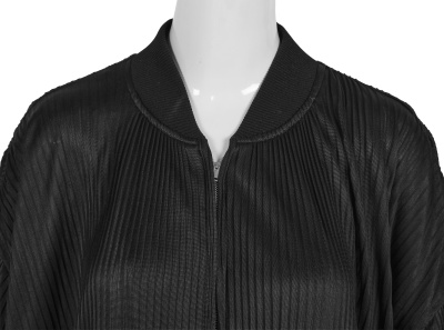A Comme des Gar&ccedil;ons pleated polyester jacket, 'Dots, Polyester Pleats' collection, Autumn-Winter 1985-86 - 5