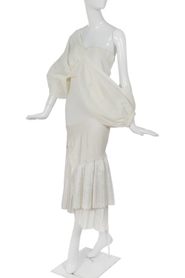 A Comme des Gar&ccedil;ons white dress/skirt and jacket, 'Bias Cutting' collection, Spring-Summer 1986 - 3