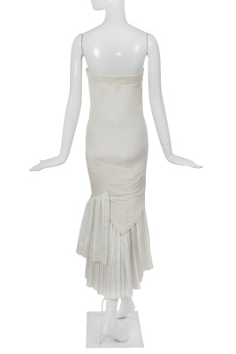 A Comme des Gar&ccedil;ons white dress/skirt and jacket, 'Bias Cutting' collection, Spring-Summer 1986 - 13