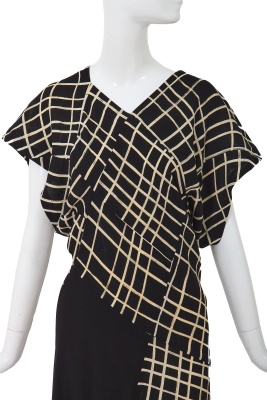 A Comme des Gar&ccedil;ons black and ivory checked cr&ecirc;pe dress, probably 'Bias Cutting' collection, Spring-Summer 1986 - 4