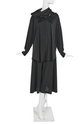 A Comme des Gar&ccedil;ons black polyester ensemble, circa 1986 - 3