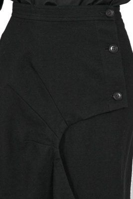 A Comme des Gar&ccedil;ons black wool and silk ensemble, 'Bonding' collection, Autumn-Winter 1986-87 - 8