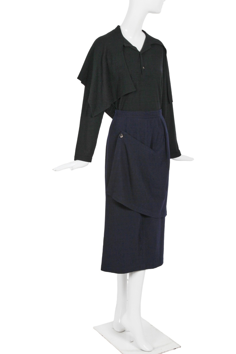 A Comme des Gar&ccedil;ons blue wool skirt, 'Bonding' collection, Autumn-Winter 1986-87