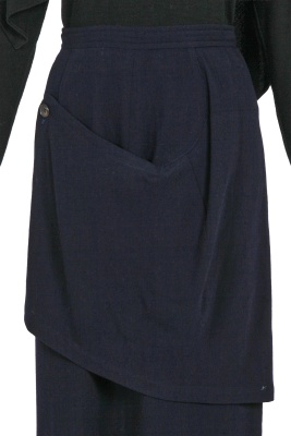 A Comme des Gar&ccedil;ons blue wool skirt, 'Bonding' collection, Autumn-Winter 1986-87 - 6