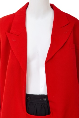 A Comme des Gar&ccedil;ons black and red wool ensemble, 'Red is Black' collection, Autumn-Winter 1988-89 - 6