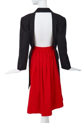 A Comme des Gar&ccedil;ons black and red wool ensemble, 'Red is Black' collection, Autumn-Winter 1988-89 - 4