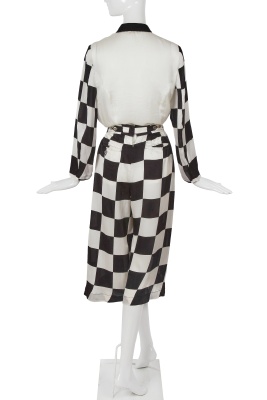 A Comme des Gar&ccedil;ons black and white checked ensemble, 'Movement' collection, Spring-Summer 1989 - 4