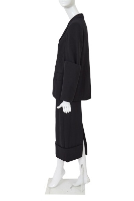 A Comme des Gar&ccedil;ons black wool suit, 'Lilith' collection, Autumn-Winter 1992-93 - 3