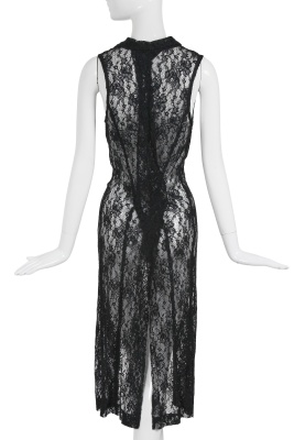 A Comme des Gar&ccedil;ons lace sleeveless tailcoat, 'Lilith' collection, Autumn-Winter 1992-93 - 4
